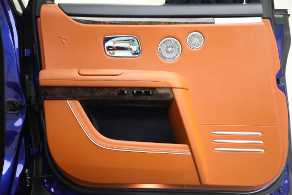 Used 2022 Rolls-Royce Ghost EWB for sale $345,900 at Rolls-Royce Motor Cars Greenwich in Greenwich CT 06830 24