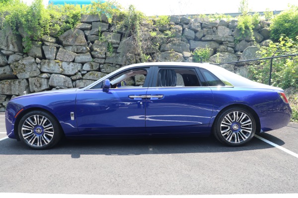 Used 2022 Rolls-Royce Ghost EWB for sale $345,900 at Rolls-Royce Motor Cars Greenwich in Greenwich CT 06830 3