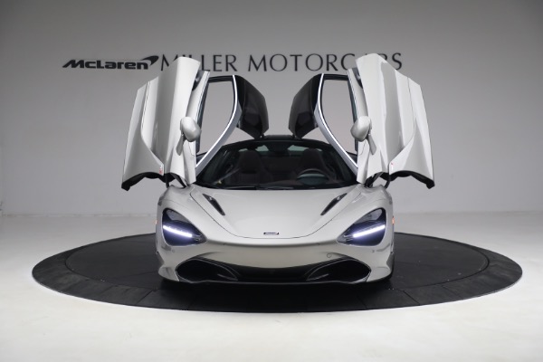 Used 2018 McLaren 720S Luxury for sale $244,900 at Rolls-Royce Motor Cars Greenwich in Greenwich CT 06830 17