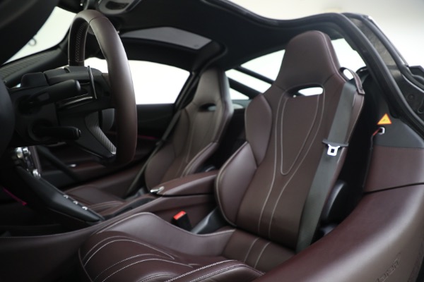 Used 2018 McLaren 720S Luxury for sale $273,900 at Rolls-Royce Motor Cars Greenwich in Greenwich CT 06830 21