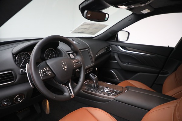 New 2023 Maserati Levante GT for sale $107,610 at Rolls-Royce Motor Cars Greenwich in Greenwich CT 06830 16