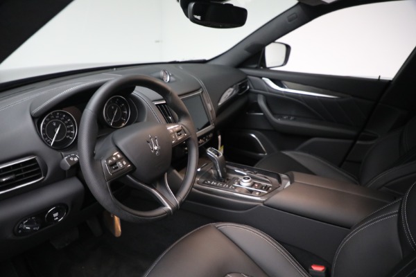 New 2023 Maserati Levante GT for sale $102,195 at Rolls-Royce Motor Cars Greenwich in Greenwich CT 06830 13
