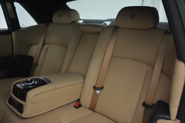 Used 2011 Rolls-Royce Ghost for sale Sold at Rolls-Royce Motor Cars Greenwich in Greenwich CT 06830 22