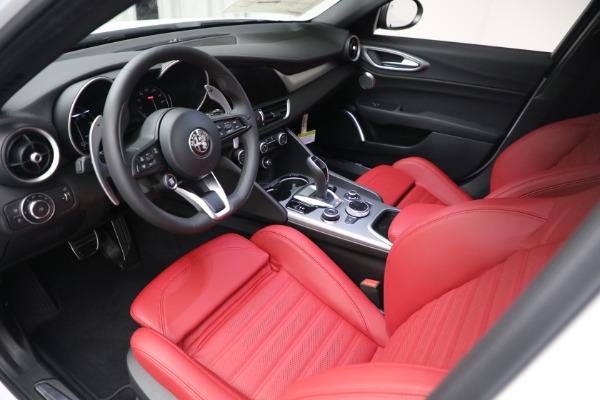New 2023 Alfa Romeo Giulia Veloce for sale Sold at Rolls-Royce Motor Cars Greenwich in Greenwich CT 06830 14