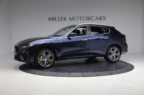 New 2023 Maserati Levante Modena for sale Sold at Rolls-Royce Motor Cars Greenwich in Greenwich CT 06830 3