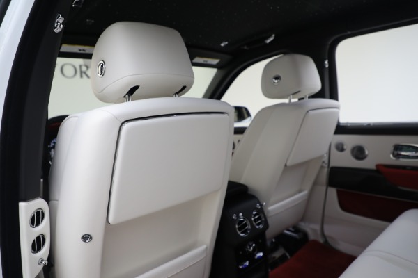 New 2023 Rolls-Royce Black Badge Cullinan for sale $481,500 at Rolls-Royce Motor Cars Greenwich in Greenwich CT 06830 18
