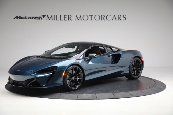 New 2023 McLaren Artura TechLux for sale $263,525 at Rolls-Royce Motor Cars Greenwich in Greenwich CT 06830 2