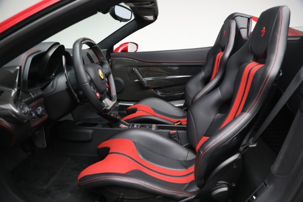Used 2015 Ferrari 458 Speciale Aperta for sale $979,900 at Rolls-Royce Motor Cars Greenwich in Greenwich CT 06830 20
