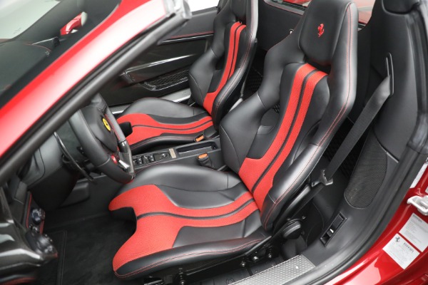 Used 2015 Ferrari 458 Speciale Aperta for sale $979,900 at Rolls-Royce Motor Cars Greenwich in Greenwich CT 06830 21