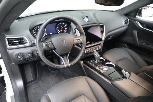 Used 2022 Maserati Ghibli Modena Q4 for sale Sold at Rolls-Royce Motor Cars Greenwich in Greenwich CT 06830 14