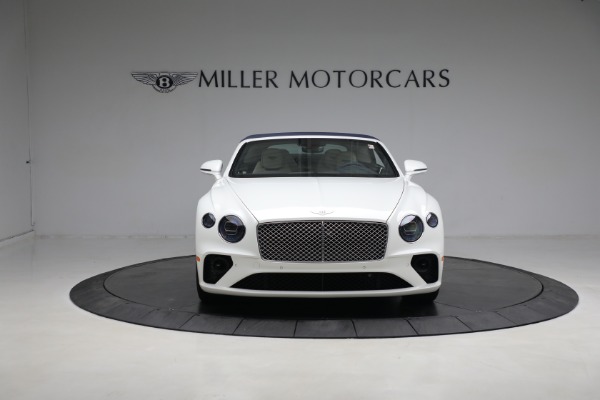 New 2023 Bentley Continental GTC V8 for sale $290,700 at Rolls-Royce Motor Cars Greenwich in Greenwich CT 06830 17