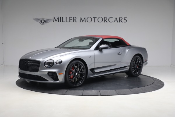New 2023 Bentley Continental GTC S V8 for sale $347,515 at Rolls-Royce Motor Cars Greenwich in Greenwich CT 06830 17