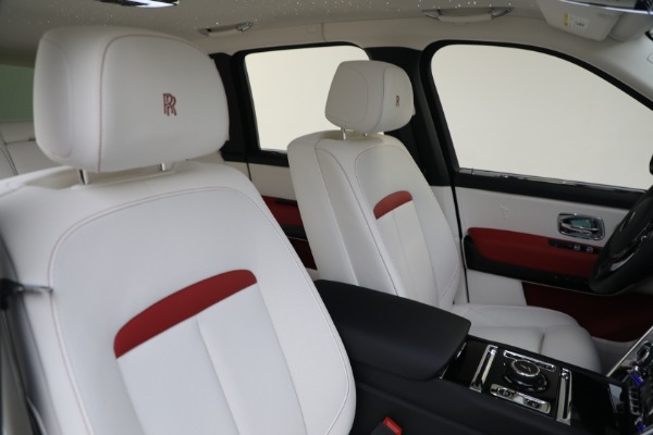 New 2023 Rolls-Royce Cullinan for sale $433,700 at Rolls-Royce Motor Cars Greenwich in Greenwich CT 06830 18