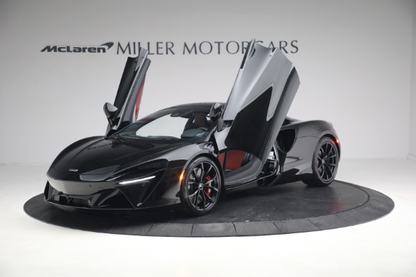 New 2023 McLaren Artura TechLux for sale Sold at Rolls-Royce Motor Cars Greenwich in Greenwich CT 06830 13