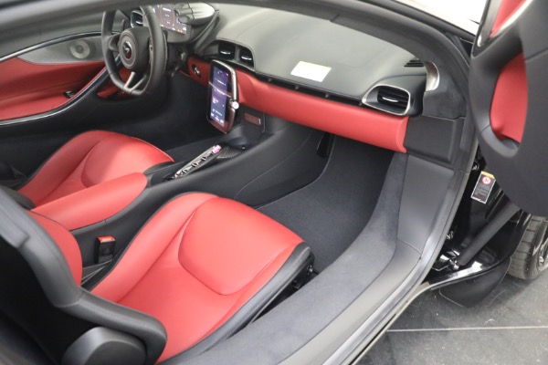 New 2023 McLaren Artura TechLux for sale Sold at Rolls-Royce Motor Cars Greenwich in Greenwich CT 06830 24