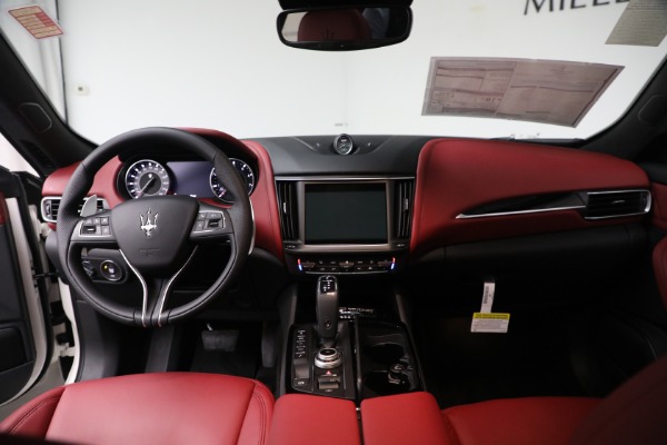 New 2023 Maserati Levante Modena for sale $110,716 at Rolls-Royce Motor Cars Greenwich in Greenwich CT 06830 14