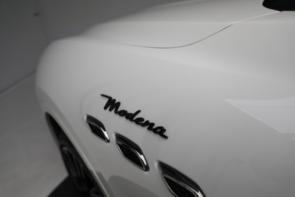 New 2023 Maserati Levante Modena for sale $110,716 at Rolls-Royce Motor Cars Greenwich in Greenwich CT 06830 22