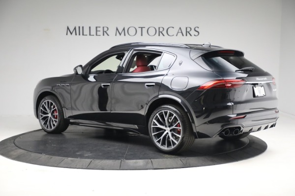 New 2023 Maserati Grecale Modena for sale $92,961 at Rolls-Royce Motor Cars Greenwich in Greenwich CT 06830 4