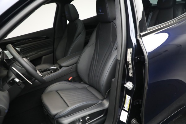 New 2023 Maserati Grecale PrimaSerie Modena for sale $94,101 at Rolls-Royce Motor Cars Greenwich in Greenwich CT 06830 19