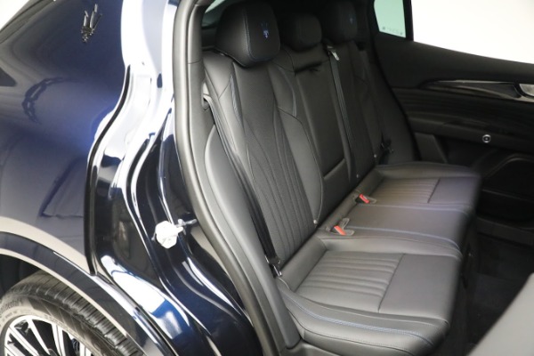 New 2023 Maserati Grecale PrimaSerie Modena for sale $94,101 at Rolls-Royce Motor Cars Greenwich in Greenwich CT 06830 27