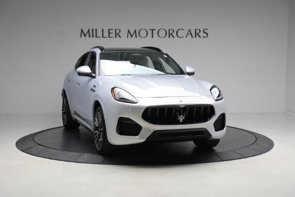 New 2023 Maserati Grecale Modena for sale $88,701 at Rolls-Royce Motor Cars Greenwich in Greenwich CT 06830 14