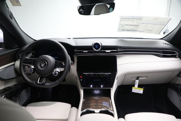 New 2023 Maserati Grecale Modena for sale $88,701 at Rolls-Royce Motor Cars Greenwich in Greenwich CT 06830 25