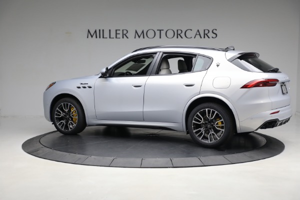 New 2023 Maserati Grecale Modena for sale $88,701 at Rolls-Royce Motor Cars Greenwich in Greenwich CT 06830 4