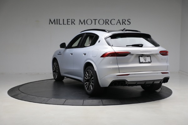 New 2023 Maserati Grecale Modena for sale $88,701 at Rolls-Royce Motor Cars Greenwich in Greenwich CT 06830 6