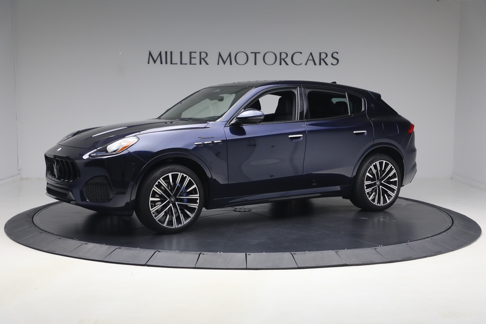 Used 2023 Maserati Grecale Modena for sale $48,900 at Rolls-Royce Motor Cars Greenwich in Greenwich CT 06830 1