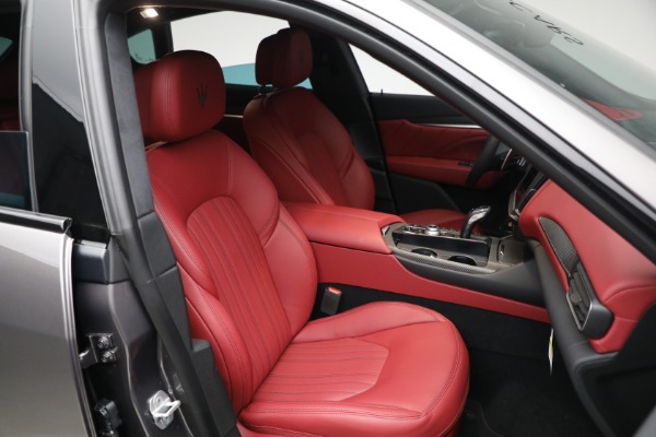 New 2023 Maserati Levante Modena for sale $117,285 at Rolls-Royce Motor Cars Greenwich in Greenwich CT 06830 17