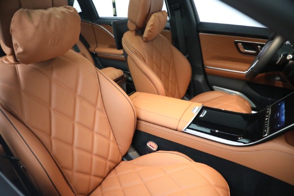 Used 2023 Mercedes-Benz S-Class Mercedes-Maybach S 580 4MATIC for sale Sold at Rolls-Royce Motor Cars Greenwich in Greenwich CT 06830 25