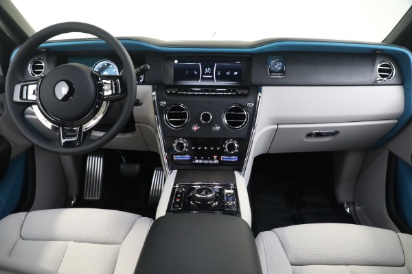 New 2023 Rolls-Royce Cullinan for sale Sold at Rolls-Royce Motor Cars Greenwich in Greenwich CT 06830 4
