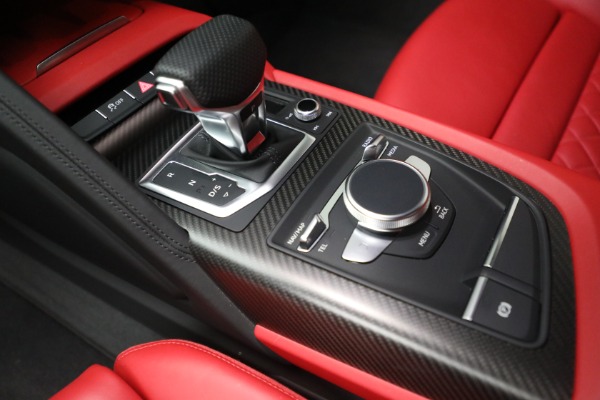 Used 2017 Audi R8 5.2 quattro V10 for sale Sold at Rolls-Royce Motor Cars Greenwich in Greenwich CT 06830 19