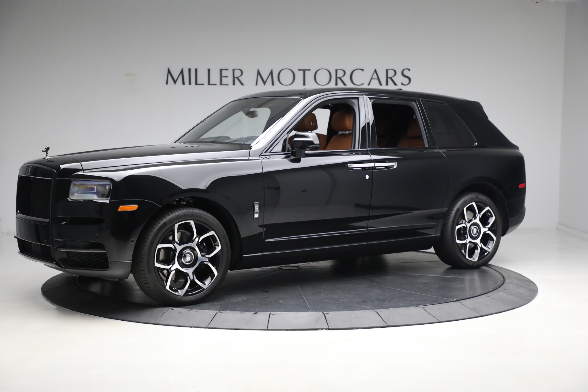 Used 2022 Rolls-Royce Black Badge Cullinan for sale Sold at Rolls-Royce Motor Cars Greenwich in Greenwich CT 06830 1