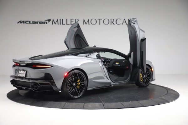 New 2023 McLaren GT Luxe for sale Sold at Rolls-Royce Motor Cars Greenwich in Greenwich CT 06830 16