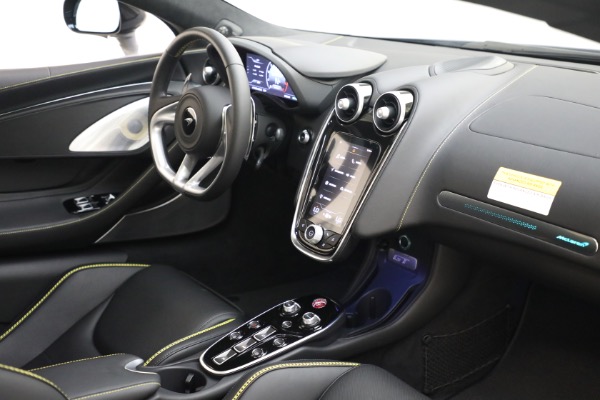 New 2023 McLaren GT Luxe for sale Sold at Rolls-Royce Motor Cars Greenwich in Greenwich CT 06830 26