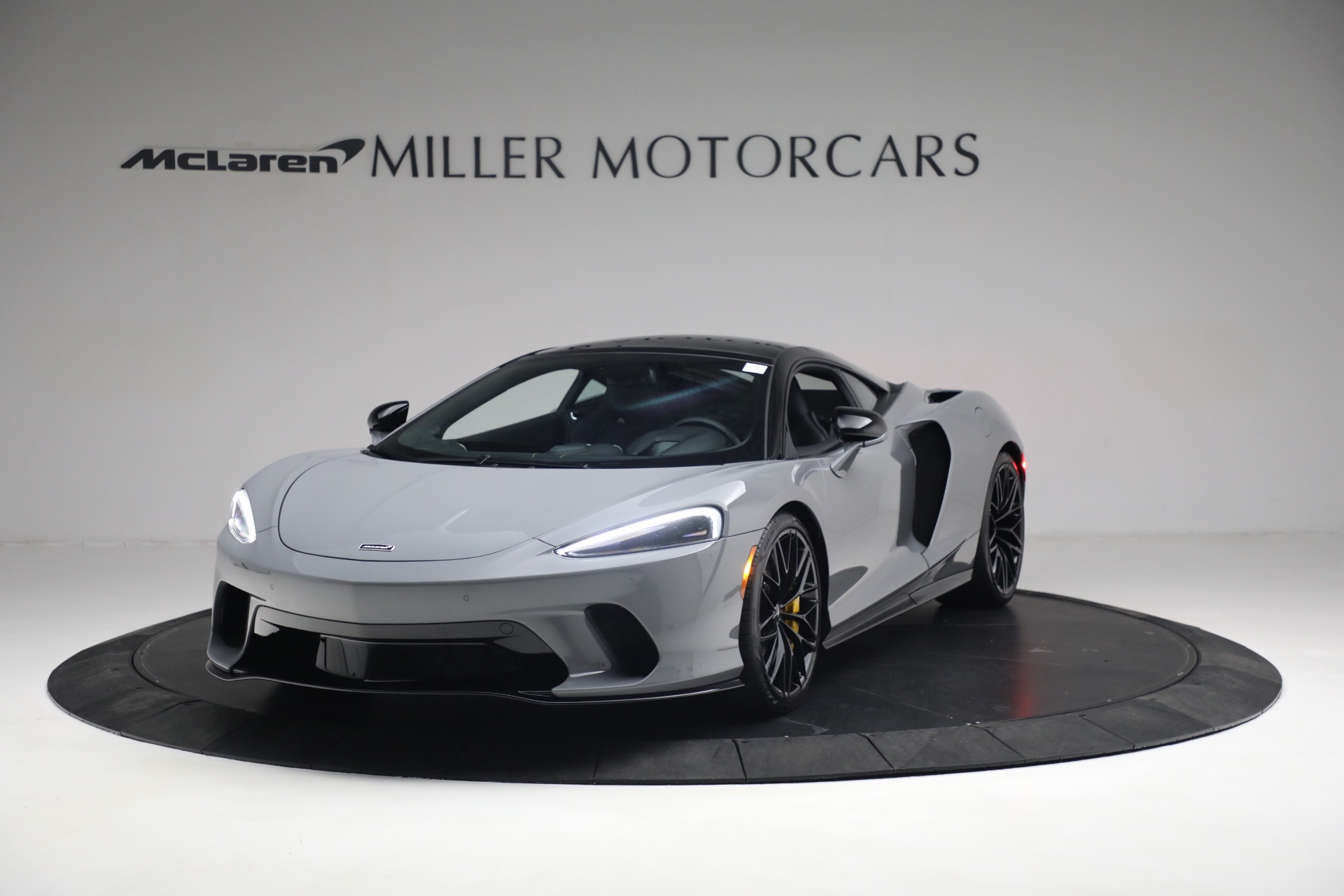 New 2023 McLaren GT Luxe for sale Sold at Rolls-Royce Motor Cars Greenwich in Greenwich CT 06830 1