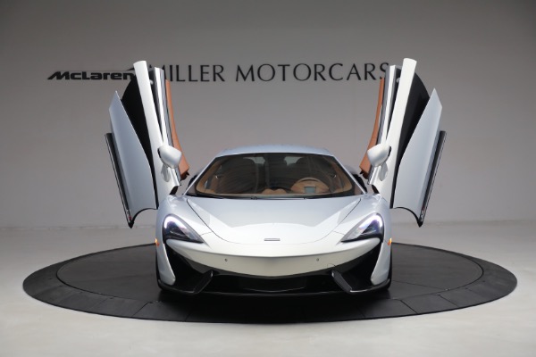 Used 2017 McLaren 570S for sale $166,900 at Rolls-Royce Motor Cars Greenwich in Greenwich CT 06830 13