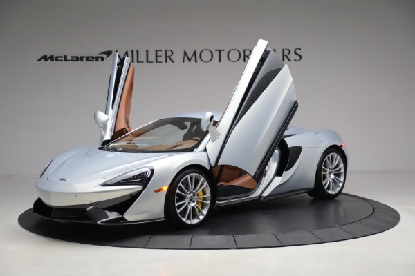 Used 2017 McLaren 570S for sale $166,900 at Rolls-Royce Motor Cars Greenwich in Greenwich CT 06830 14