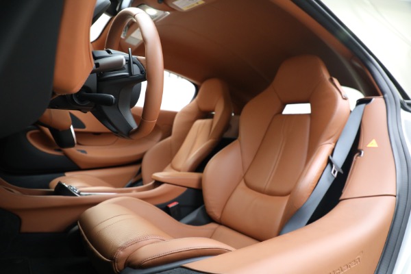 Used 2017 McLaren 570S for sale $166,900 at Rolls-Royce Motor Cars Greenwich in Greenwich CT 06830 18