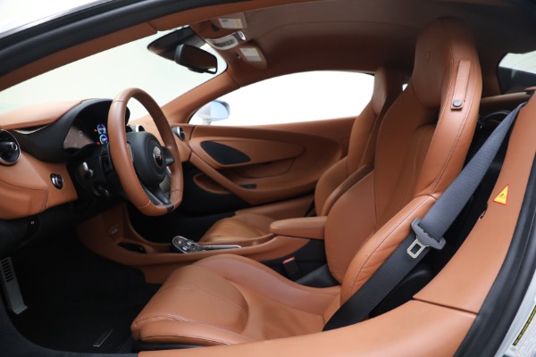 Used 2017 McLaren 570S for sale $166,900 at Rolls-Royce Motor Cars Greenwich in Greenwich CT 06830 19