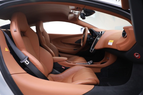 Used 2017 McLaren 570S for sale $166,900 at Rolls-Royce Motor Cars Greenwich in Greenwich CT 06830 22