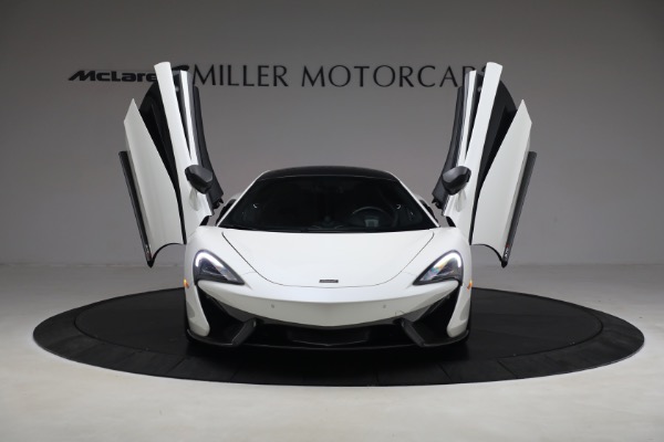 Used 2017 McLaren 570S for sale $138,900 at Rolls-Royce Motor Cars Greenwich in Greenwich CT 06830 13