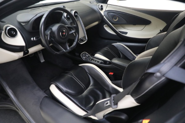 Used 2017 McLaren 570S for sale $138,900 at Rolls-Royce Motor Cars Greenwich in Greenwich CT 06830 22