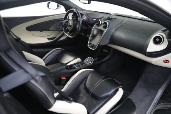 Used 2017 McLaren 570S for sale $138,900 at Rolls-Royce Motor Cars Greenwich in Greenwich CT 06830 25