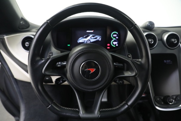 Used 2017 McLaren 570S for sale $138,900 at Rolls-Royce Motor Cars Greenwich in Greenwich CT 06830 26
