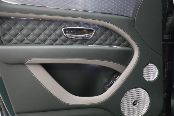 Used 2022 Bentley Bentayga Speed for sale $239,900 at Rolls-Royce Motor Cars Greenwich in Greenwich CT 06830 18