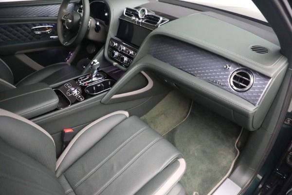 Used 2022 Bentley Bentayga Speed for sale $239,900 at Rolls-Royce Motor Cars Greenwich in Greenwich CT 06830 27
