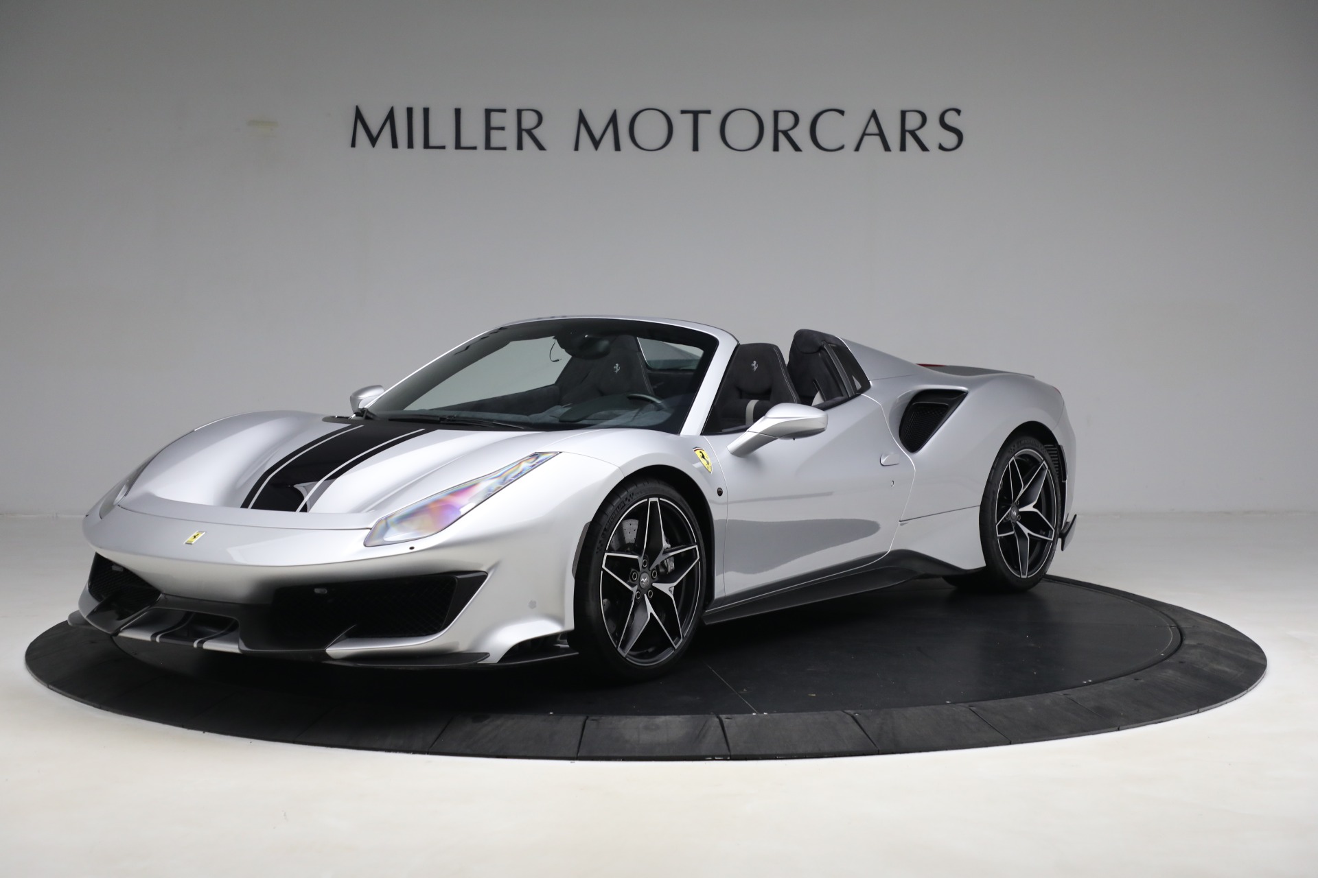 Used 2020 Ferrari 488 Pista Spider for sale $729,900 at Rolls-Royce Motor Cars Greenwich in Greenwich CT 06830 1