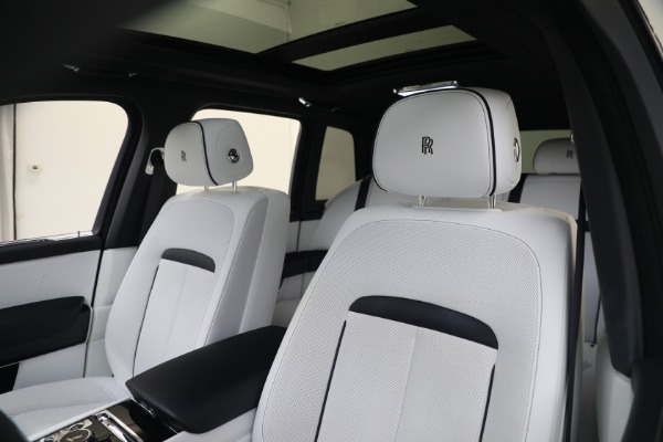 Used 2020 Rolls-Royce Cullinan for sale $305,900 at Rolls-Royce Motor Cars Greenwich in Greenwich CT 06830 21